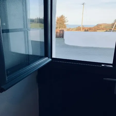 Atlantic Bay Cottage Culdaff Exterior photo